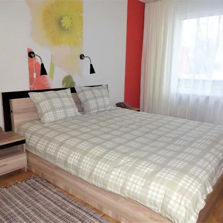 Kaktuss Apartamenti Valmiera Exterior photo